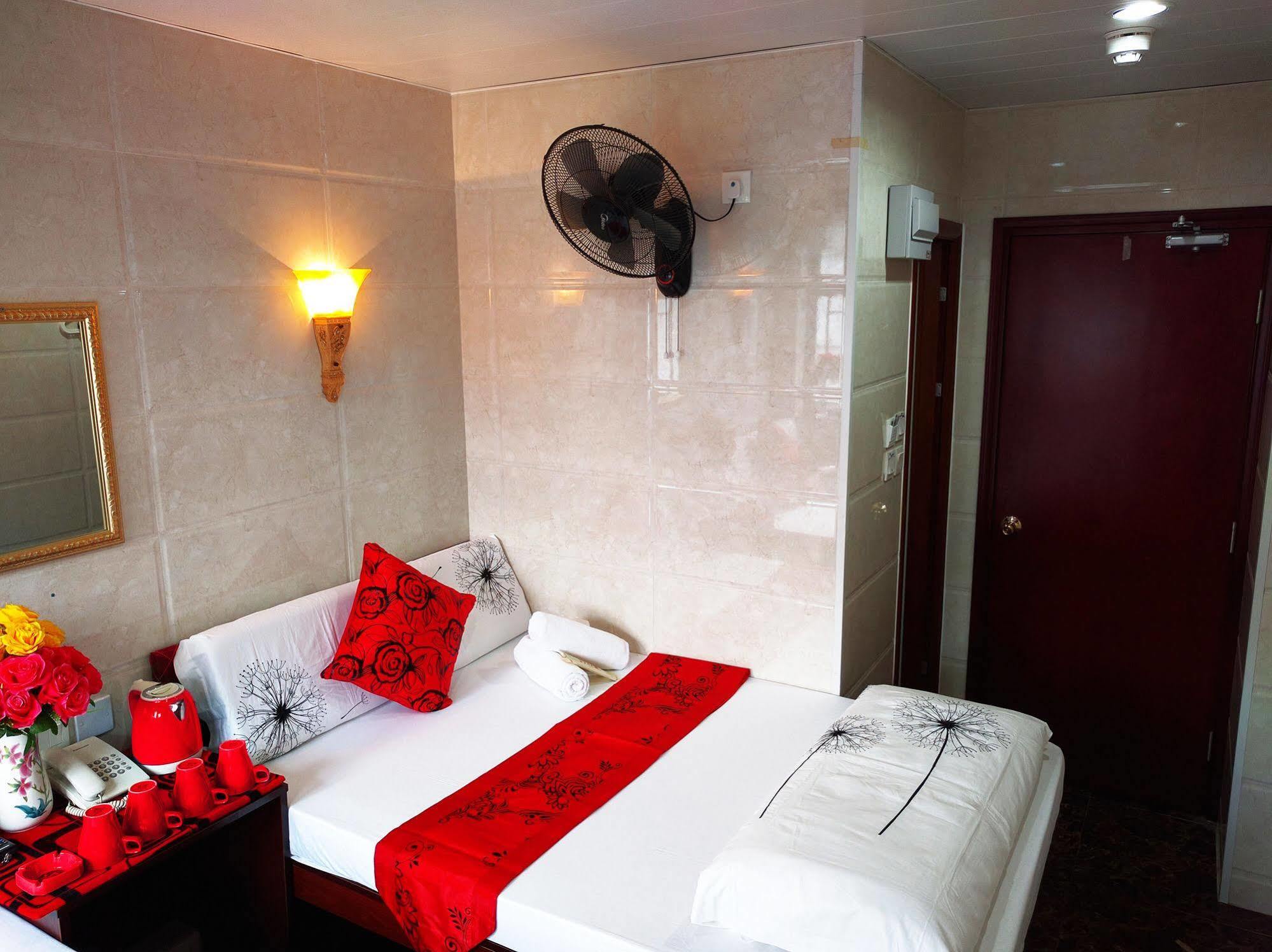 Budget Hostel Block D 10Th Floor Hong Kong Ngoại thất bức ảnh