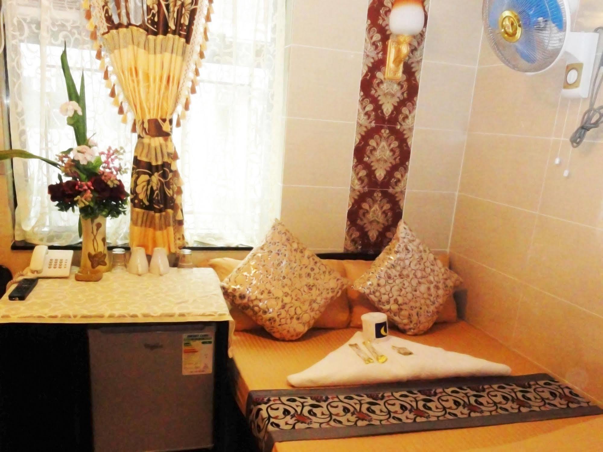 Budget Hostel Block D 10Th Floor Hong Kong Ngoại thất bức ảnh